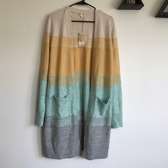 Hem & Thread Sweaters - NWT Pastel Colors Soft Cardigan